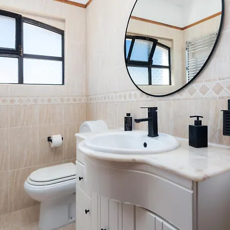Exclusive Oasis - Quiet Luxury Near Strip And Oura Albufeira
