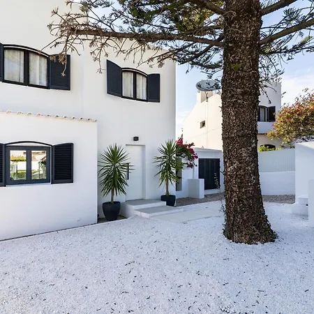 Exclusive Oasis - Quiet Luxury Near Strip And Oura Villa *